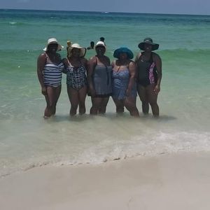 Meet your Posher, Yolanda